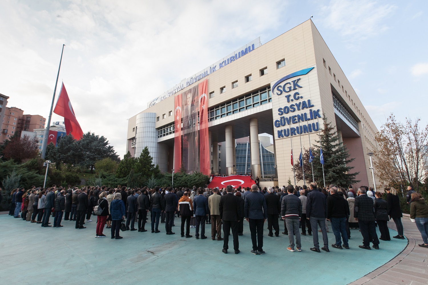 SGK’da 10 Kasım Atatürk’ü Anma Töreni Düzenlendi
